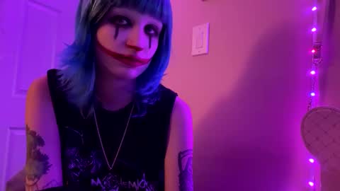 Snapshot of beckytheclown chatting on 01-07-25, 12:03 Beckytheclown online show from 01-07-25, 12:03