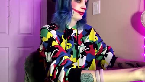 Snapshot of beckytheclown chatting on 01-11-25, 08:10 Beckytheclown online show from 01-11-25, 08:10