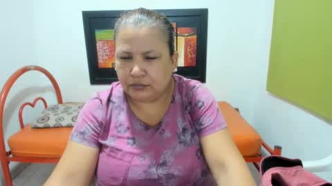 beckyummys online show from 01-11-25, 11:45