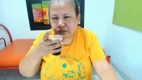 beckyummys online show from 03-05-25, 12:11