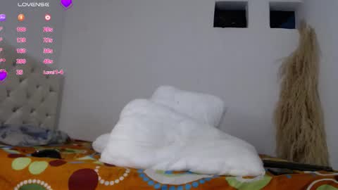 becky online show from 11-03-25, 12:24