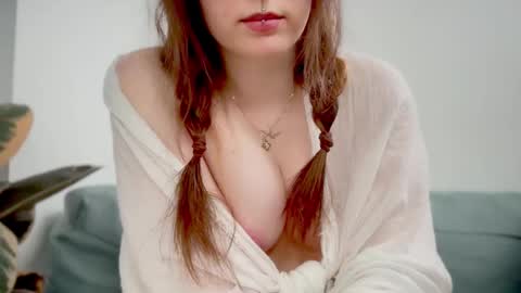 Mirana Blossom online show from 09-25-25, 03:05