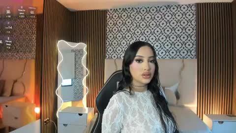 BELLA online show from 05-06-26, 11:37