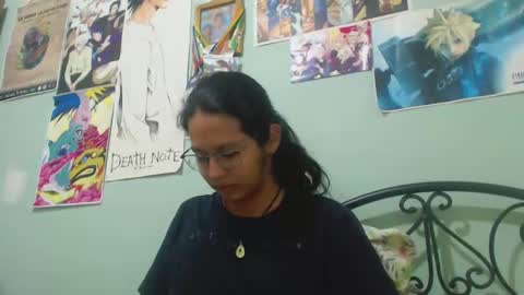 Snapshot of beentage chatting on 12-25-24, 09:33 Alex online show from 12-25-24, 09:33