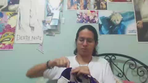 Snapshot of beentage chatting on 01-05-25, 06:35 Alex online show from 01-05-25, 06:35