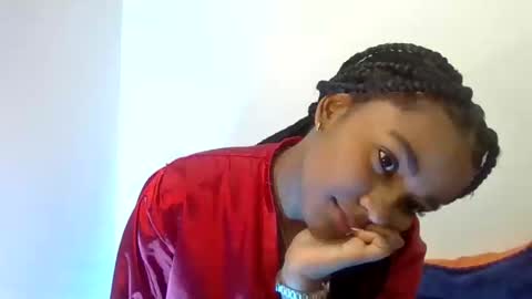 Snapshot of behla_rouseh chatting on 03-02-25, 02:08 Behla Rouseh online show from 03-02-25, 02:08