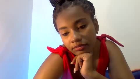 Snapshot of behla_rouseh chatting on 03-05-25, 01:42 Behla Rouseh online show from 03-05-25, 01:42