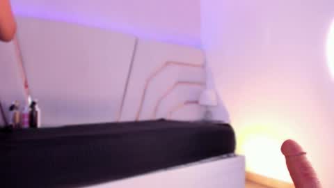 Bela Palmer online show from 05-11-26, 04:18