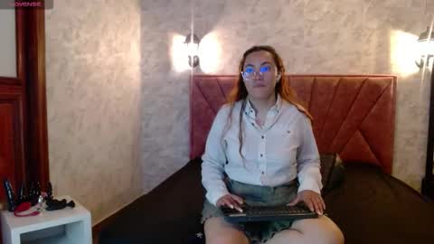 Snapshot of belcebuu30 chatting on 09-09-25, 03:28 belce online show from 09-09-25, 03:28