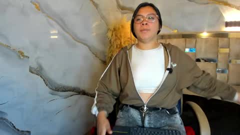 Belen online show from 05-06-26, 01:16