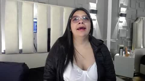 Belen online show from 06-28-26, 01:28