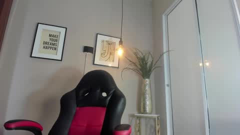 belinda online show from 12-28-24, 06:50