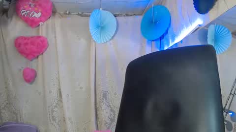 Snapshot of belinda_luna_ chatting on 01-03-25, 11:55 modelo independiente online show from 01-03-25, 11:55