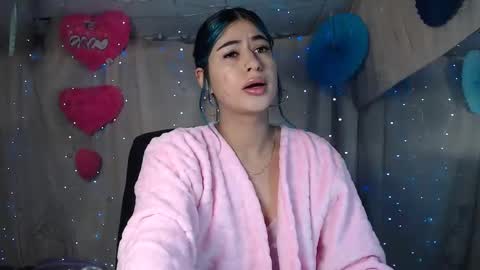 Snapshot of belinda_luna_ chatting on 01-05-25, 11:01 modelo independiente online show from 01-05-25, 11:01