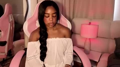  Belkis  online show from 11-18-25, 06:12