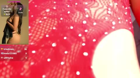 Snapshot of bella1207 chatting on 01-13-25, 10:35 Bella cam online show from 01-13-25, 10:35