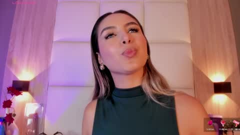Bella cam online show from 05-12-26, 07:33