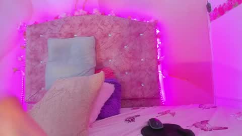 Melanie  online show from 12-04-24, 11:02