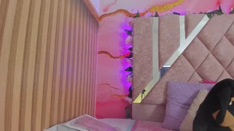 Melanie  online show from 02-02-26, 10:36