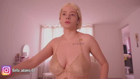 Snapshot of bella_adams_ chatting on 03-12-26, 10:05 isabella online show from 03-12-26, 10:05