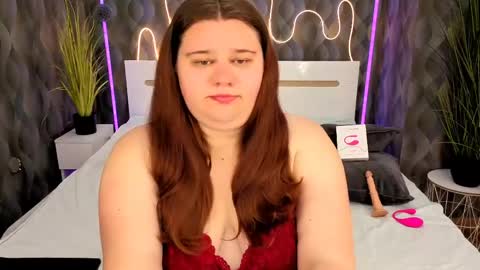 bella_blvack online show from 04-16-26, 05:30