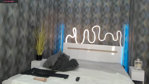 bella_blvack online show from 06-03-26, 02:33
