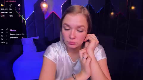 Bella online show from 11-13-25, 05:56