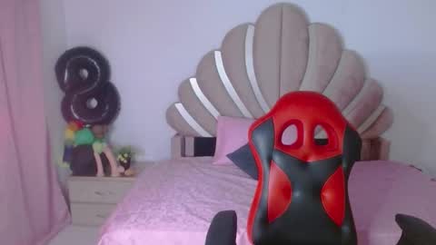 bella_fox723 online show from 02-01-26, 05:39