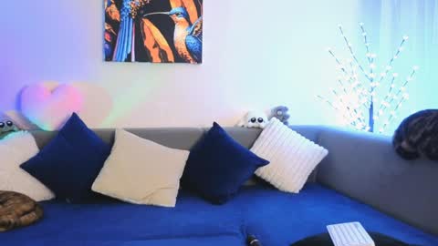 Bella online show from 04-07-26, 06:52