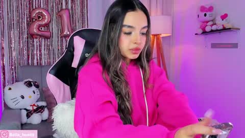 bella igbella hunttt online show from 05-11-26, 02:39