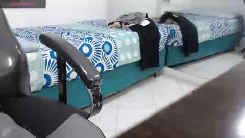 Snapshot of bella_lady_1_ chatting on 02-18-25, 11:41 lady online show from 02-18-25, 11:41