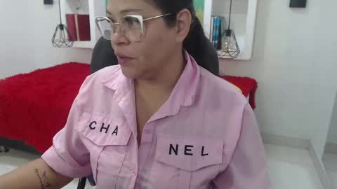 lady online show from 09-29-25, 11:37