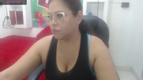 lady online show from 10-02-25, 11:39