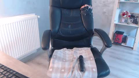      online show from 01-17-25, 10:44