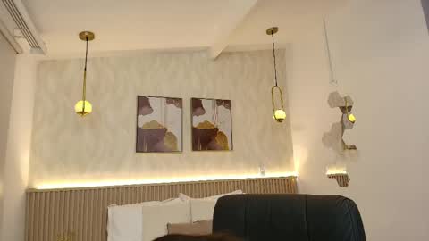 bella_millers online show from 05-05-26, 06:16