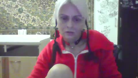 Snapshot of bella_nathalie chatting on 12-31-24, 07:31 Bella Nathalie online show from 12-31-24, 07:31