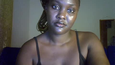 bella_reina online show from 07-10-26, 03:36