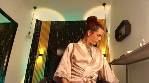     online show from 05-06-26, 08:14