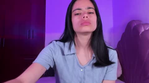 Snapshot of bella_sun_ chatting on 09-11-25, 04:34 Valeria Model Independent online show from 09-11-25, 04:34