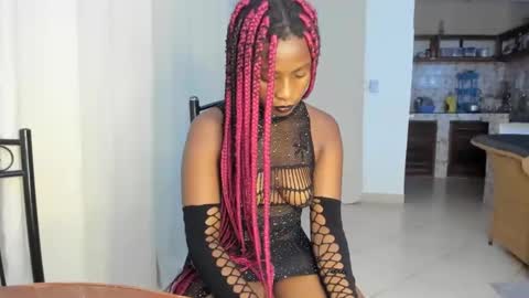 Bella sweetpea online show from 02-04-25, 05:55