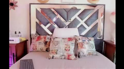 Snapshot of bella_volup chatting on 07-16-26, 02:56 bella_volup online show from 07-16-26, 02:56
