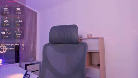 bellaastorm online show from 10-31-25, 09:16