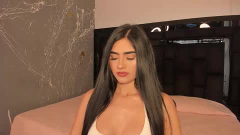 bellaastorm online show from 11-07-25, 09:48