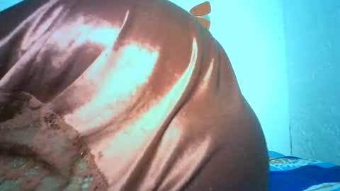 Snapshot of bellabeltra chatting on 12-06-24, 11:54 Bella online show from 12-06-24, 11:54