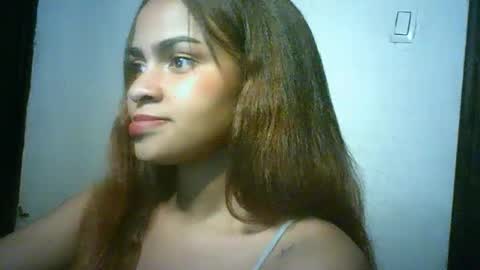 Snapshot of bellabeltra chatting on 12-12-24, 01:10 Bella online show from 12-12-24, 01:10