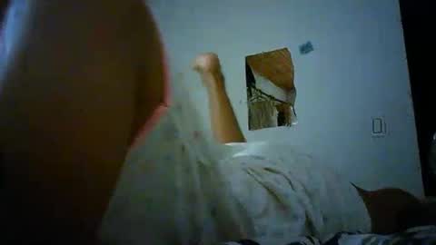 Snapshot of bellabeltra chatting on 01-16-25, 06:25 Bella online show from 01-16-25, 06:25