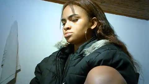 Snapshot of bellabeltra chatting on 01-29-25, 08:08 Bella online show from 01-29-25, 08:08