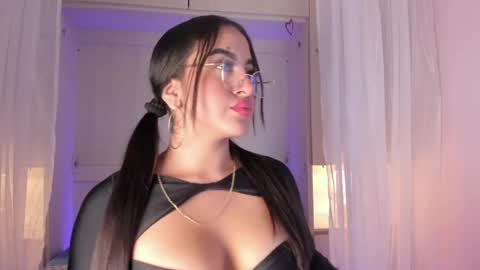 Snapshot of bellabroocks chatting on 06-04-26, 08:59 Bella online show from 06-04-26, 08:59