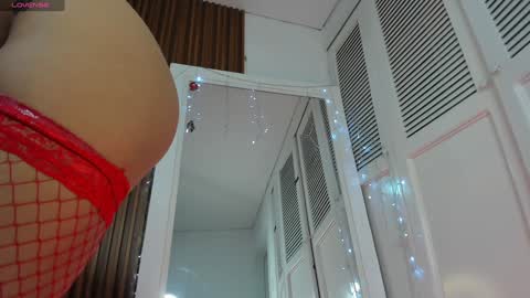 Snapshot of belladuboiss_ chatting on 12-11-24, 04:20 belladuboiss_ online show from 12-11-24, 04:20