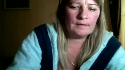 bellalove335 online show from 12-02-24, 12:07